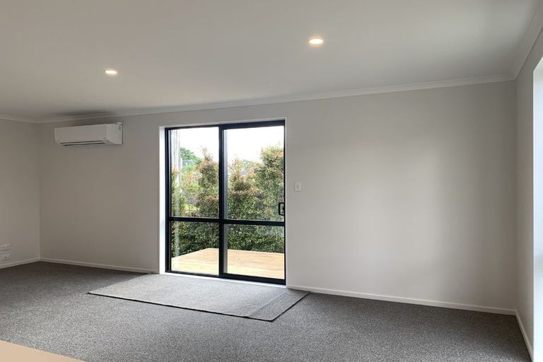 Photo of property in 10b Rosier Road, Glen Eden, Auckland, 0602