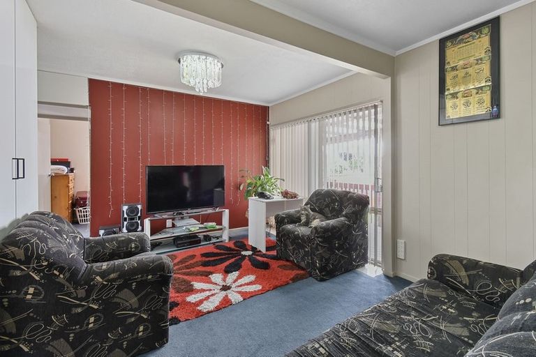 Photo of property in 13 Sunlands Drive, Manurewa, Auckland, 2102