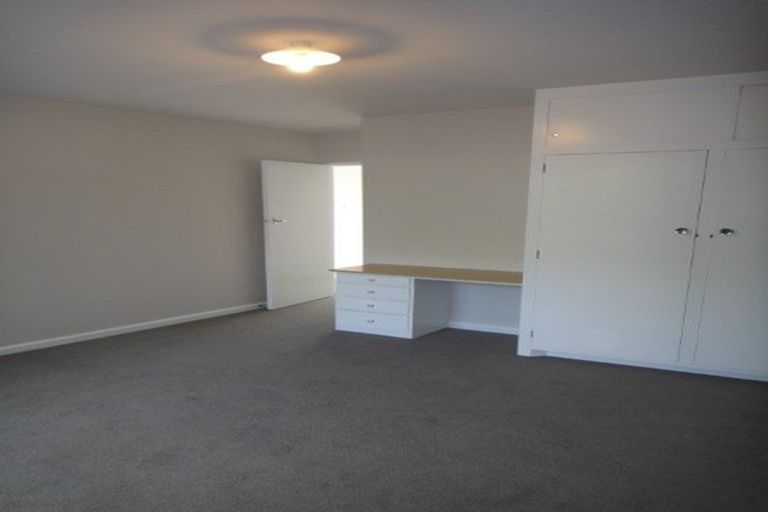 Photo of property in 1/48 Straven Road, Riccarton, Christchurch, 8011