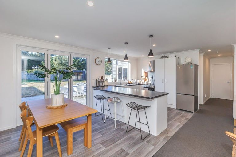 Photo of property in 14 Sandown Avenue, Himatangi Beach, Foxton, 4891