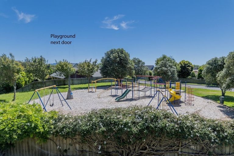 Photo of property in 42 He Awa Crescent, Waikanae, 5036