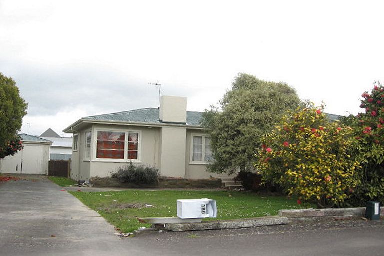 Photo of property in 186 Ferguson Street, West End, Palmerston North, 4412