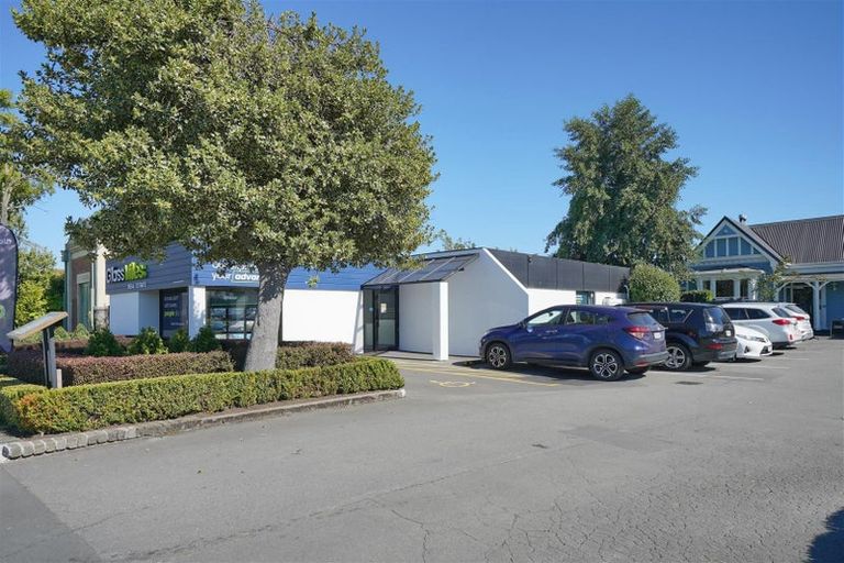 Photo of property in 32 Riccarton Road East, East Taieri, Mosgiel, 9024