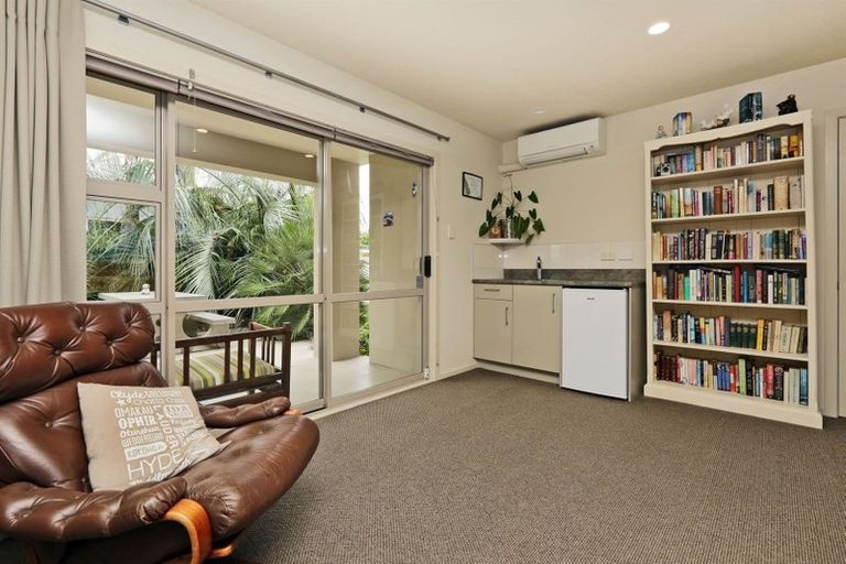 Photo of property in Cheltenham Court, 604 Market Street South, Hastings, 4122