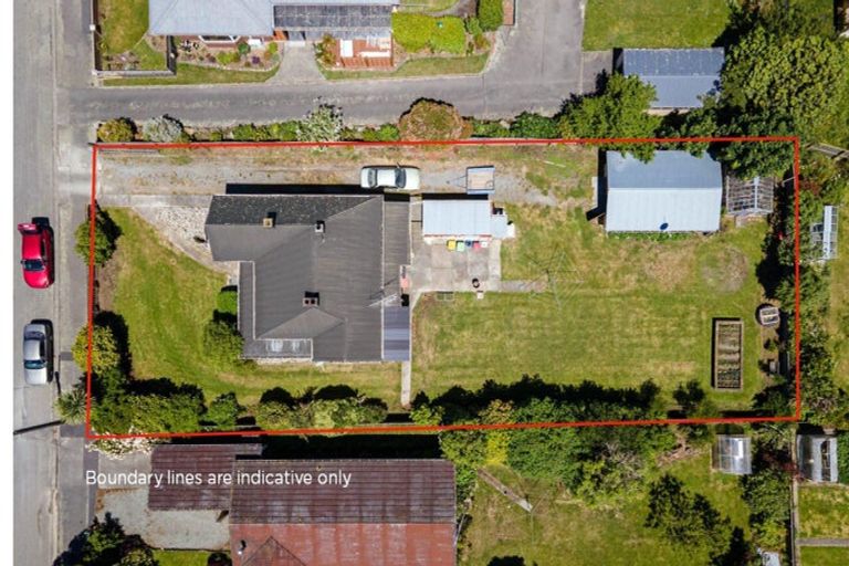 Photo of property in 37 Hamilton Street, Temuka, 7920