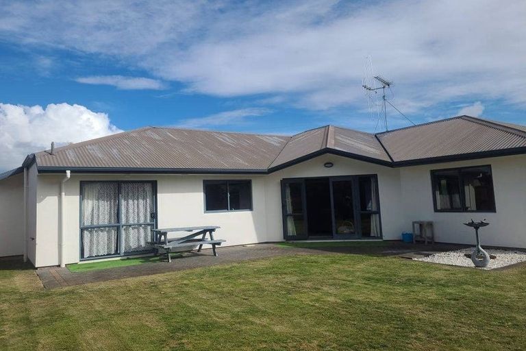 Photo of property in 20 Lavenham Place, Rototuna North, Hamilton, 3210