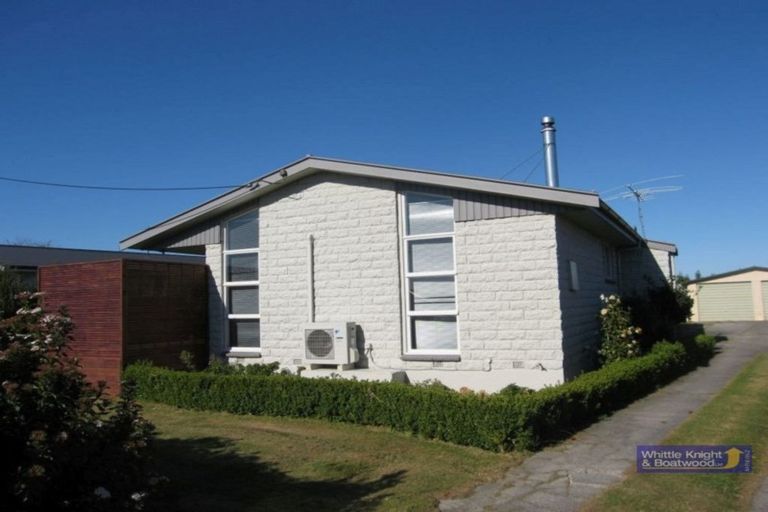 Photo of property in 32 Kimberley Road, Darfield, 7510