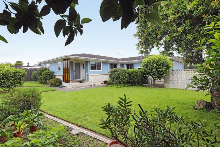 Photo of property in 345 Westminster Avenue, Tamatea, Napier, 4112