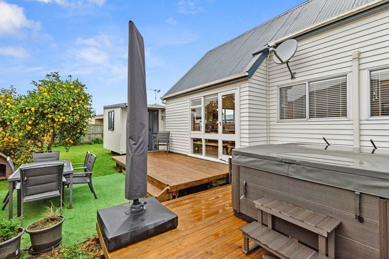 Photo of property in 7 Crosher Place, Silverdale, Hamilton, 3216