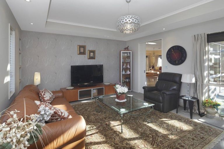 Photo of property in 48 Rotherham Drive, West Melton, 7618