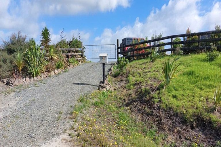 Photo of property in 763 Dunn Road, Ruawai, 0592