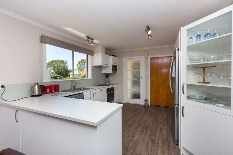 Photo of property in 18 Chesney Street, Bell Block, New Plymouth, 4312