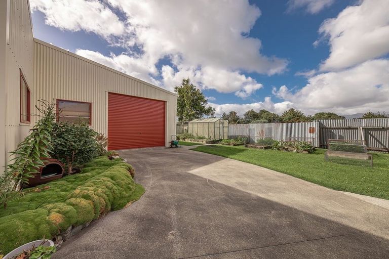 Photo of property in 169 Romilly Street, Westport, 7825