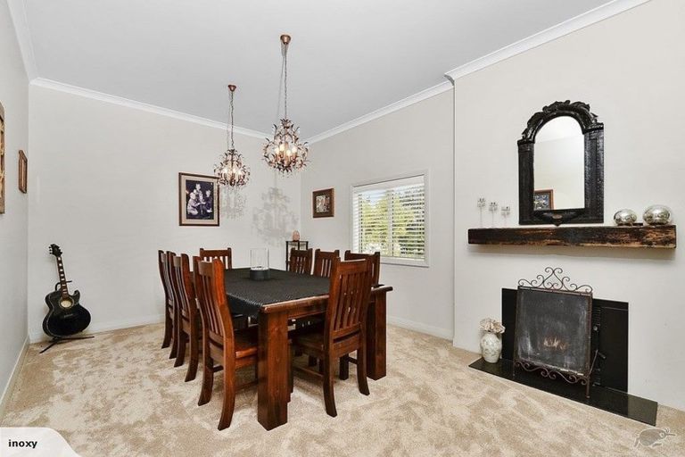 Photo of property in 324 Taupaki Road, Taupaki, Henderson, 0782