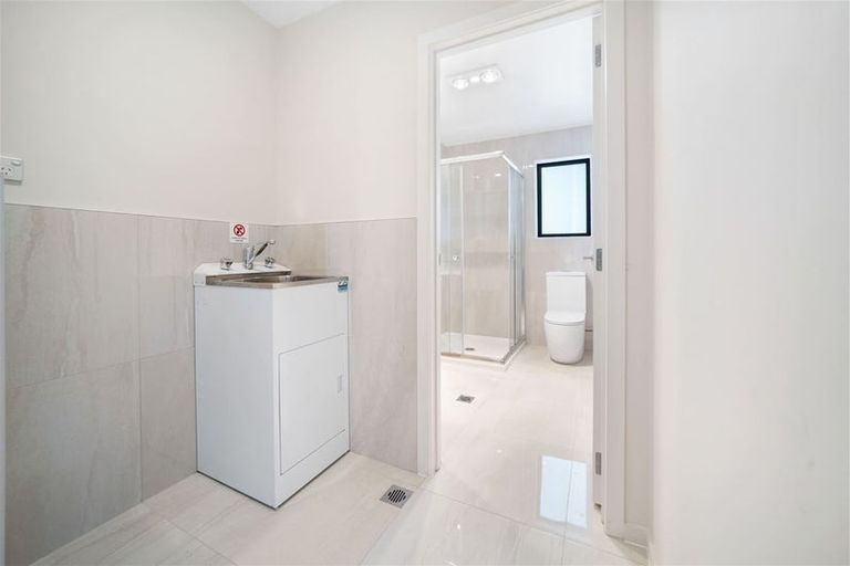 Photo of property in 9 Noia Way, Karaka, Papakura, 2113