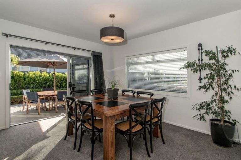 Photo of property in 7 Kapiti Drive, Poraiti, Napier, 4112
