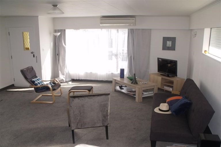 Photo of property in 5/16 Guthrie Road, Havelock North, 4130