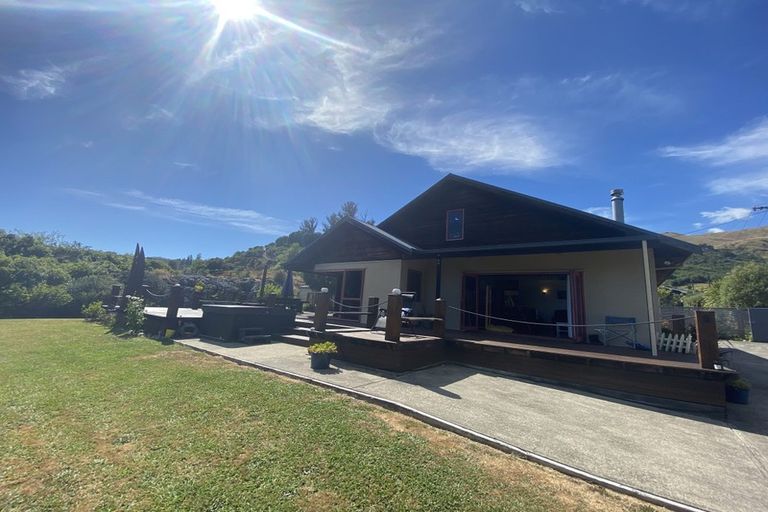 Photo of property in 19 Haile Lane, Pohara, Takaka, 7183