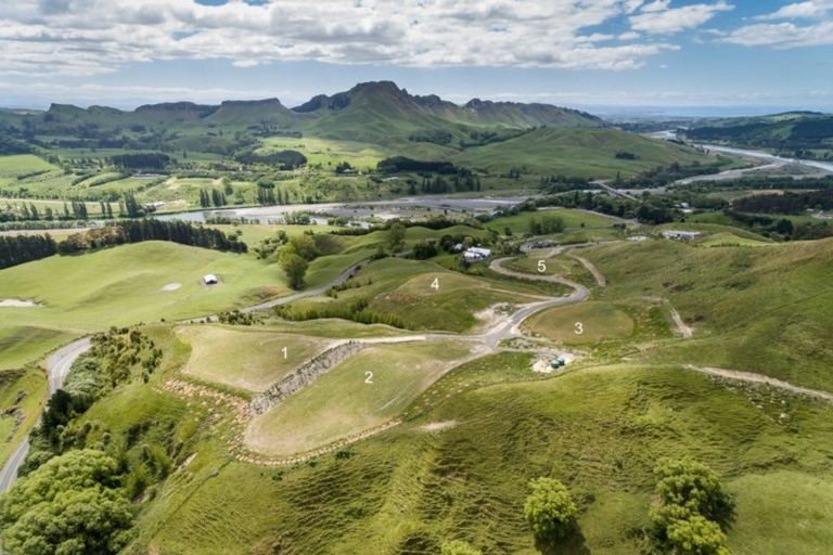 Photo of property in 641 Waimarama Road, Waimarama, Havelock North, 4294