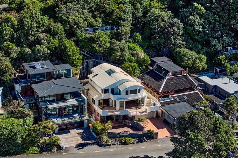 Photo of property in 3 Ocean Parade, Pukerua Bay, 5026