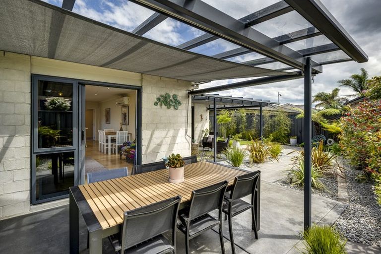 Photo of property in 11 Portland Place, Poraiti, Napier, 4112