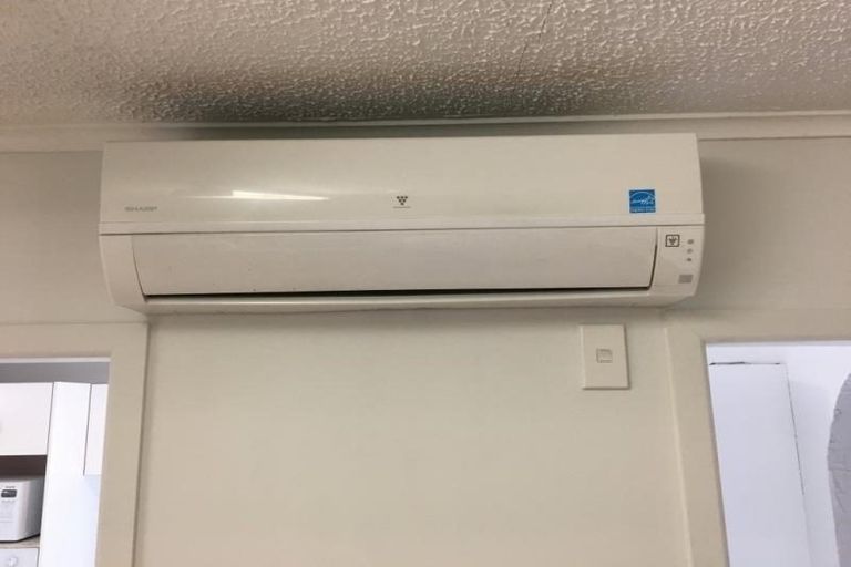 Photo of property in 2/41 Alfriston Road, Manurewa East, Auckland, 2102