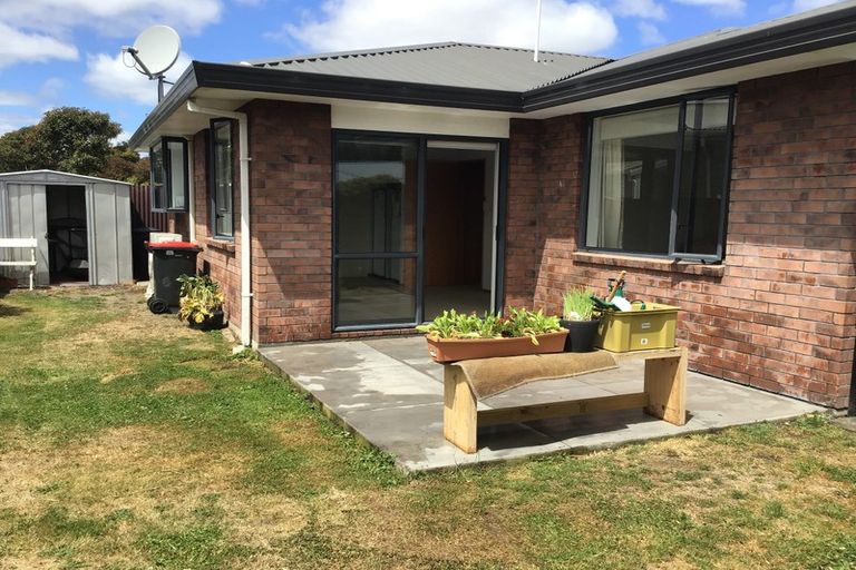 Photo of property in 65 Fern Drive, Halswell, Christchurch, 8025