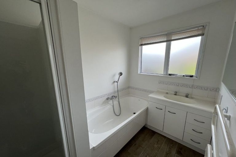 Photo of property in 9a Topham Lane, Hornby, Christchurch, 8042