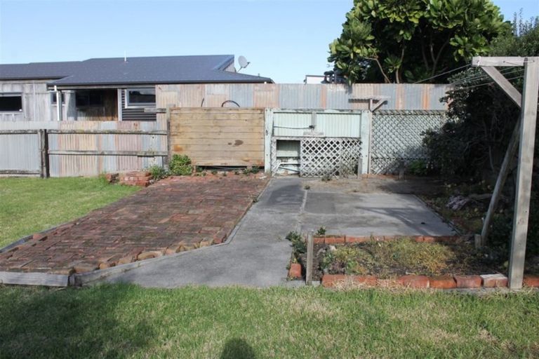 Photo of property in 79 Moana Street, Otaki Beach, Otaki, 5512