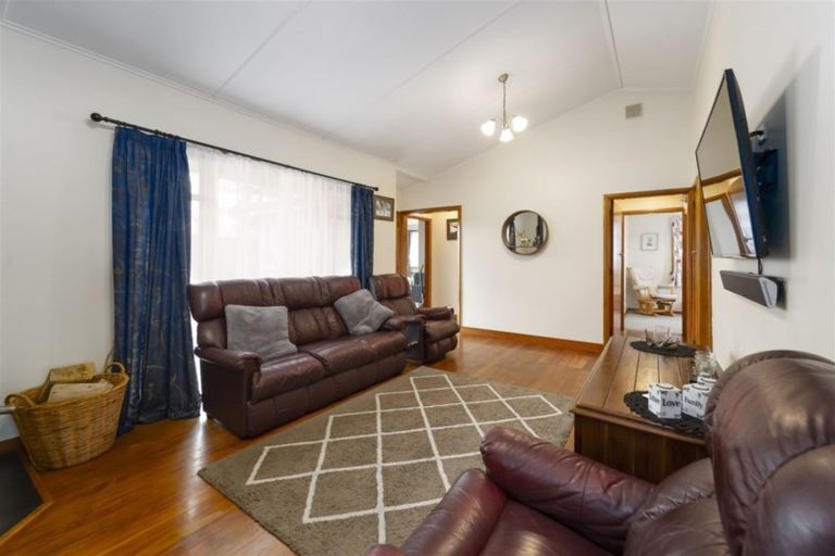 Photo of property in 64 Raglan Street, Lansdowne, Masterton, 5810