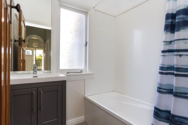 Photo of property in 1/72 Wychbury Street, Spreydon, Christchurch, 8024