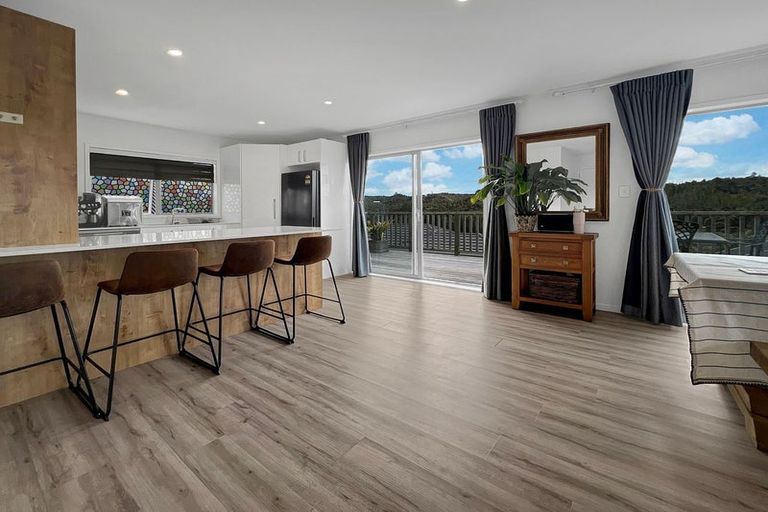 Photo of property in 3 Ringi Lane, Orewa, 0931
