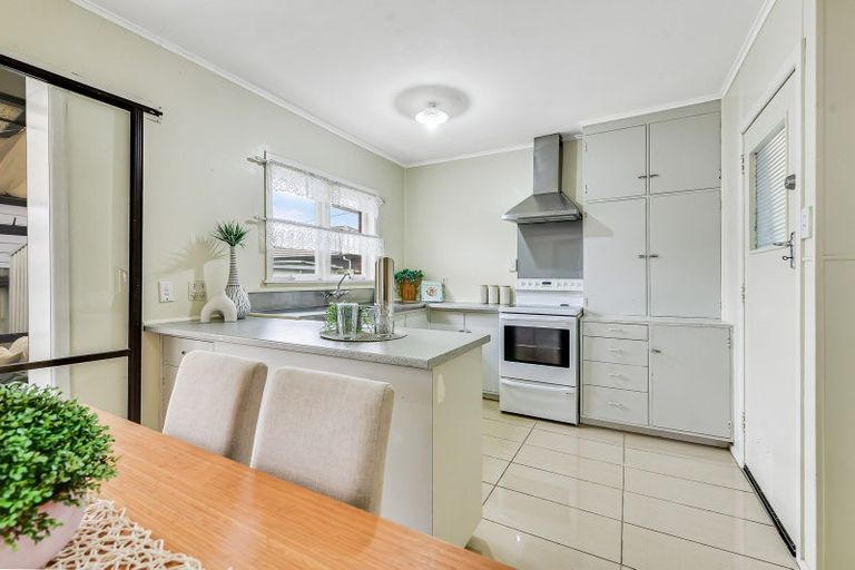 Photo of property in 54 Heath Street, St Andrews, Hamilton, 3200