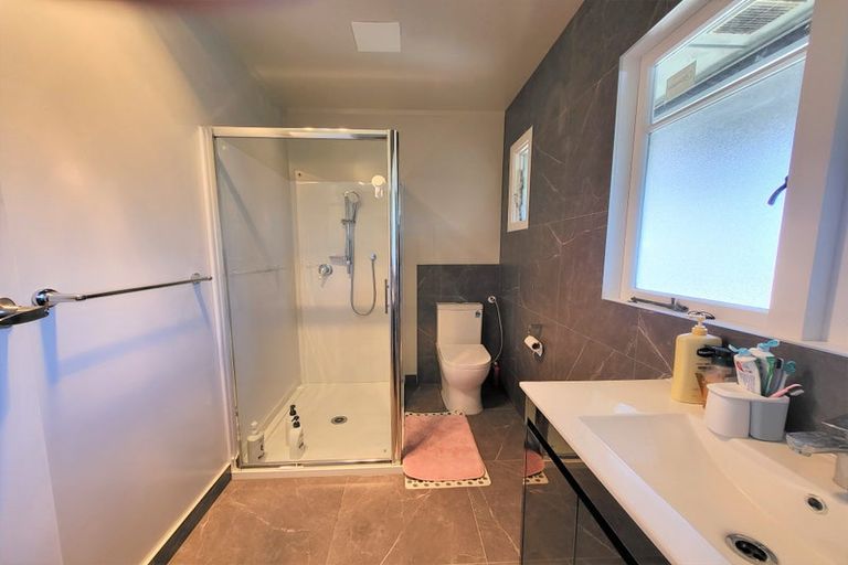 Photo of property in 57 Knighton Road, Hillcrest, Hamilton, 3216