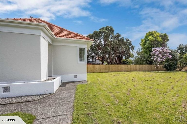 Photo of property in 173 Waiwhetu Road, Waterloo, Lower Hutt, 5011