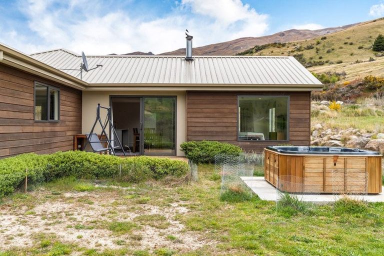 Photo of property in 2402c Cardrona Valley Road, Cardrona, Wanaka, 9382