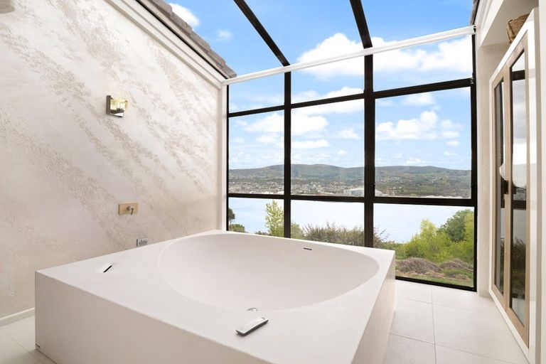 Photo of property in 123 Doon Street, Waverley, Dunedin, 9013