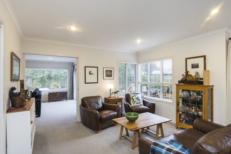 Photo of property in 48a Churchill Avenue, Hokowhitu, Palmerston North, 4410