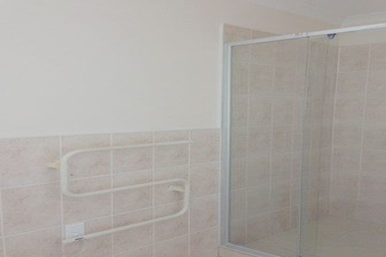 Photo of property in 12a Pomaria Road, Henderson, Auckland, 0610