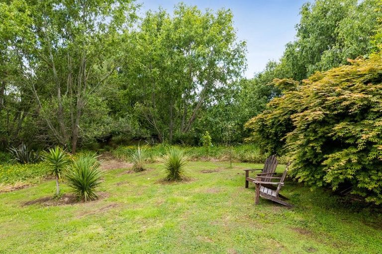 Photo of property in 129 Richmond Road, Brixton, New Plymouth, 4373