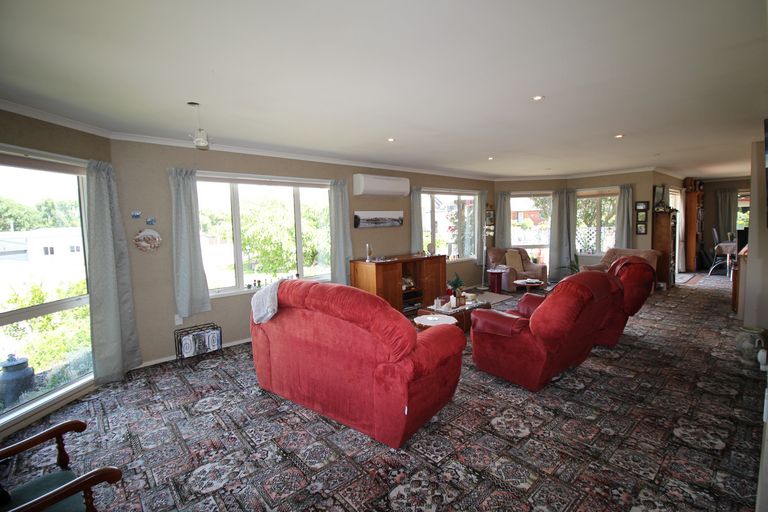 Photo of property in 6 Walnut Grove, Alexandra, 9320