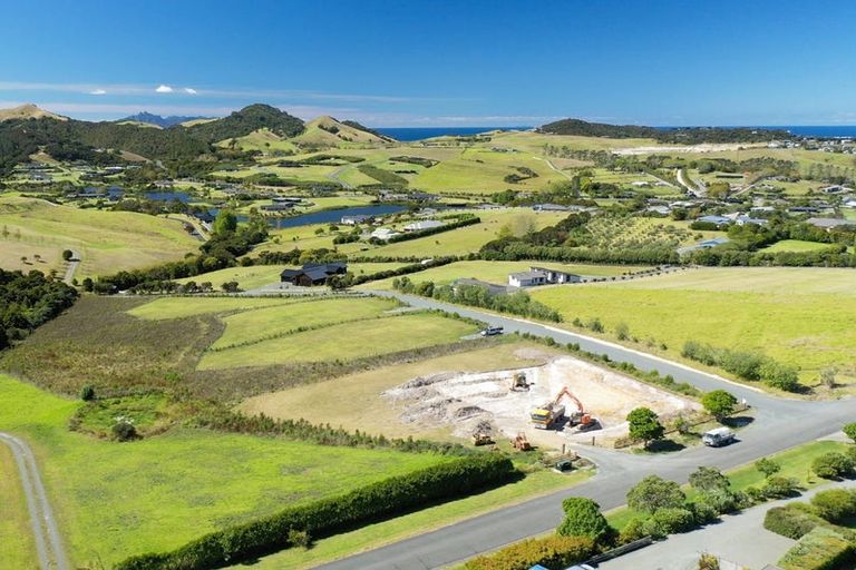 Photo of property in 582 Barrier View Road, Mangawhai, 0573
