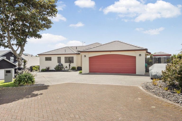 Photo of property in 22 Donnington Place, Bethlehem, Tauranga, 3110
