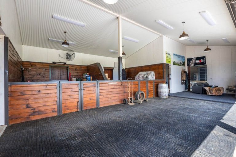 Photo of property in 1058 Mangorei Road, Mangorei, New Plymouth, 4371