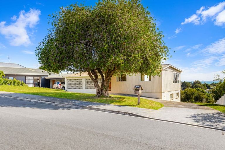 Photo of property in 20 Little Barrier Avenue, Manly, Whangaparaoa, 0930