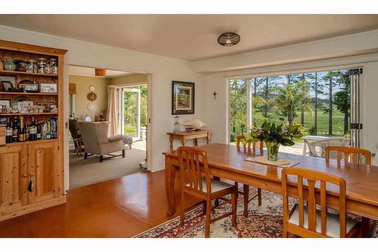 Photo of property in 250 Wakelin Road, Kerikeri, 0293