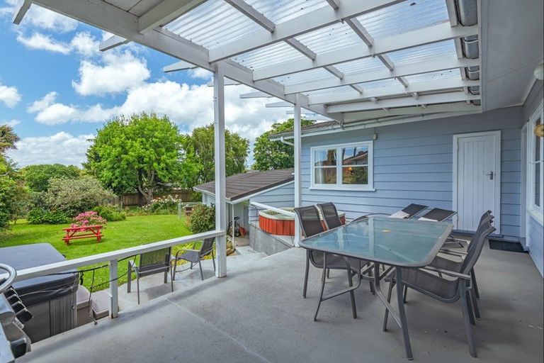 Photo of property in 33 Lincoln Terrace, Hokowhitu, Palmerston North, 4410