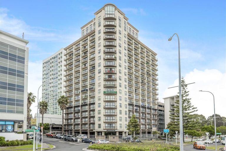 Photo of property in The Rennaissance, 11b/18 Ronwood Avenue, Manukau, Auckland, 2104
