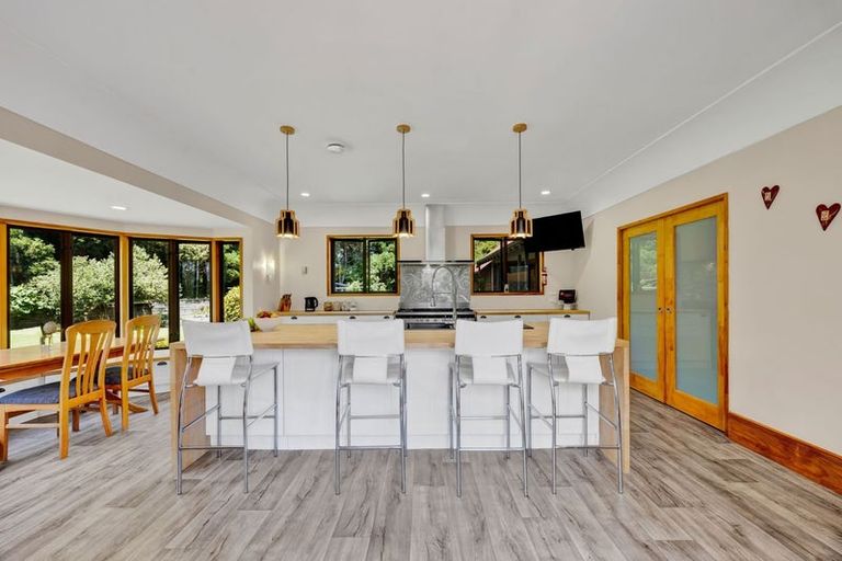 Photo of property in 505 Aorere Road, Ararata, Eltham, 4399