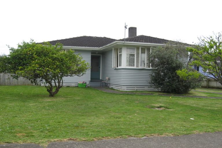 Photo of property in 18 Solent Street, Mangere, Auckland, 2022